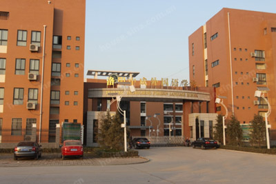 洛阳市第二外国语学校和洛阳市第55中学(612附中)的优缺点?-洛阳市第二外国语学校和洛阳市第55中学哪个好? _感人网