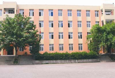 重庆市江北区东风实验学校