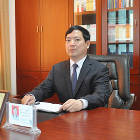 孟德良 湖南省益阳市箴言中学校长